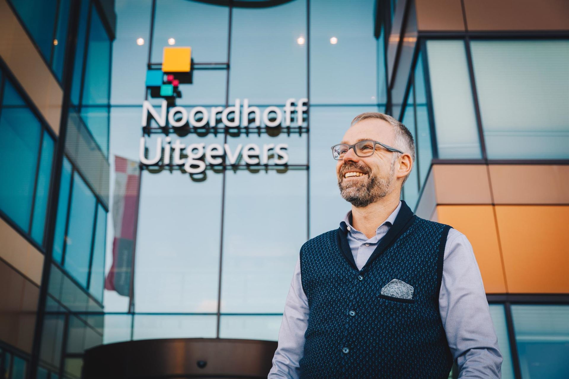 Sieger Kuik at Noordhoff Publisher HQ, customer of Payt